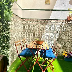 apartment-with-private-patio-close-the-old-town.hotelsinnerja.org/
